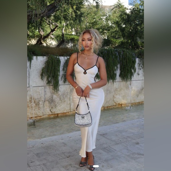 Fashion Nova Elegant White Dress - Picture 2 of 7